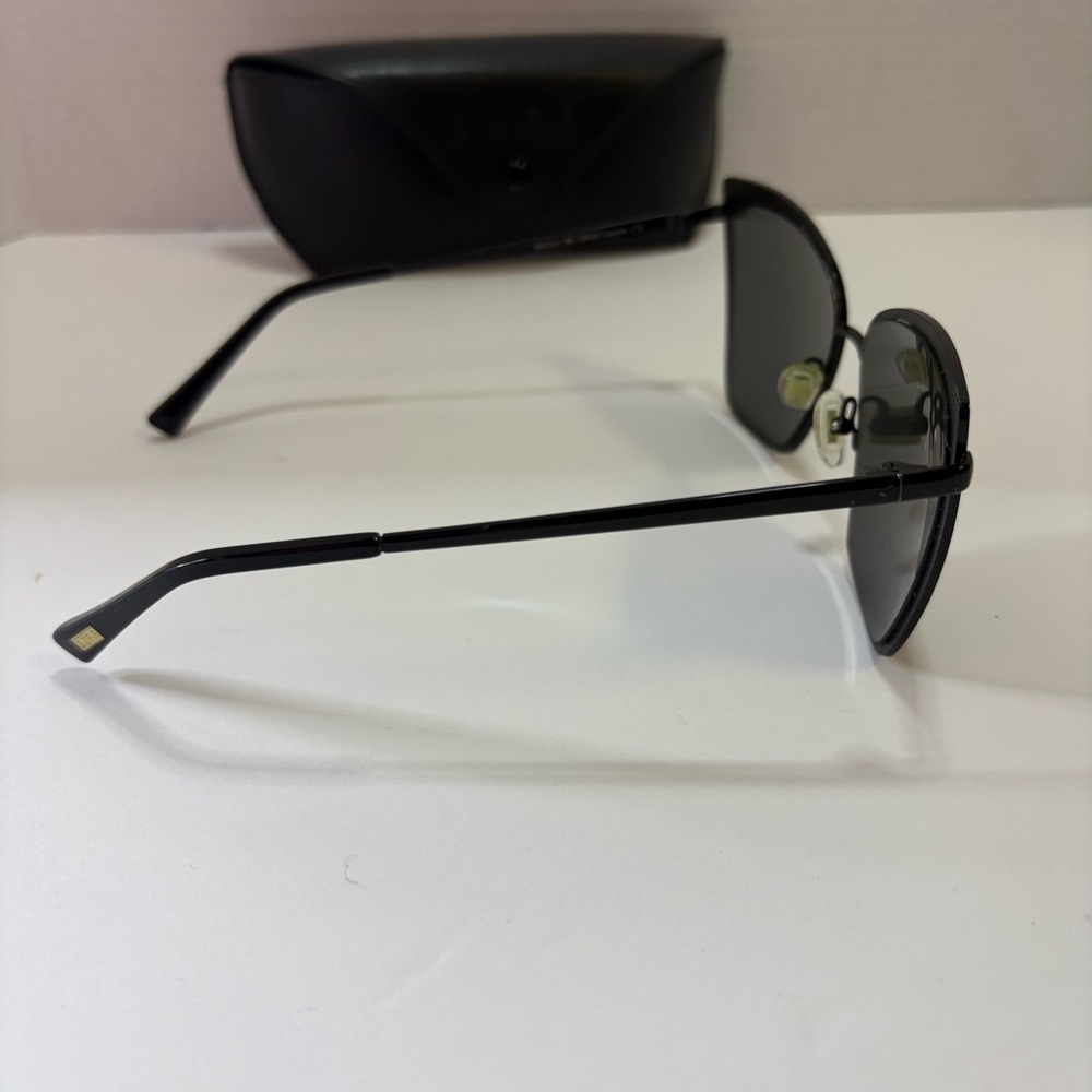 Diff Eyewear Becky Sunglasses View 3